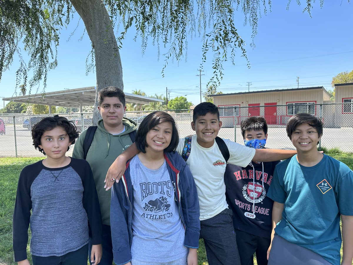 WalnutGroveInt's tweet photo. It is great to be back! Happy first day of school! #walnutgrove #wgis #wgispride #hawkspirit #wcusd #firstdayofschool @WalnutGroveInt @WestCovinaUSD @MissBhakta https://t.co/vSciibZUO0