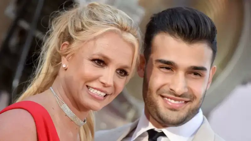 Britney Spears and Sam Asghari's Marriage Comes to an End After 14 Months 
#davasnews 
#britneyspears
#samashari 
davasnews.com/2023/08/britne…