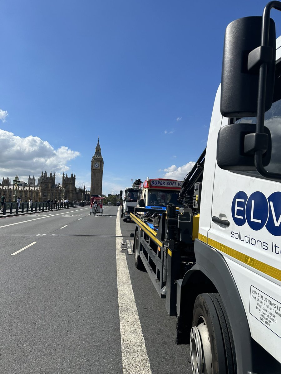 MPSRTPC's tweet photo. Recently we’ve worked with @MPSLambethNorth, @CityWestminster &amp; @lambeth_council to explore legal options around ice cream vans obstructing the cycle lane on #WestminsterBridge. We’ve reported offences to court, issued points, community protection notices and today, we seized. https://t.co/sZXmVAI5JP