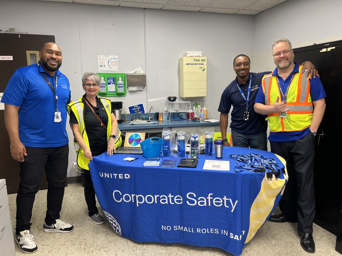 SafetyGuyBri's tweet photo. Set up and ready to have some fun with the @GATAGSTeam team at the GSO safety fair! #WheelOfSafety #FlyPTI @RJonesJ30 @MorganDon72 @TomCabral7 @AOSafetyUAL @JohnK_UA @Jmass29Massey @SafetywSmiles https://t.co/NvCDkPzVDP