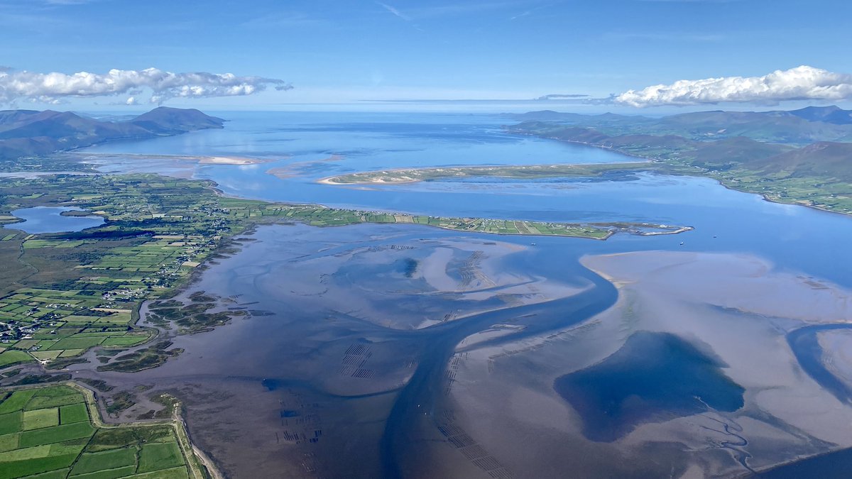 dauphinsky's tweet photo. A little sunshine makes the office view rather special. @AirbusintheUK @ExecutiveHelis #Ireland @irishtourist @FlyingIreland #pilotview #pilotlife #VIPGolf #Helicopter https://t.co/YBW9Bu0D45