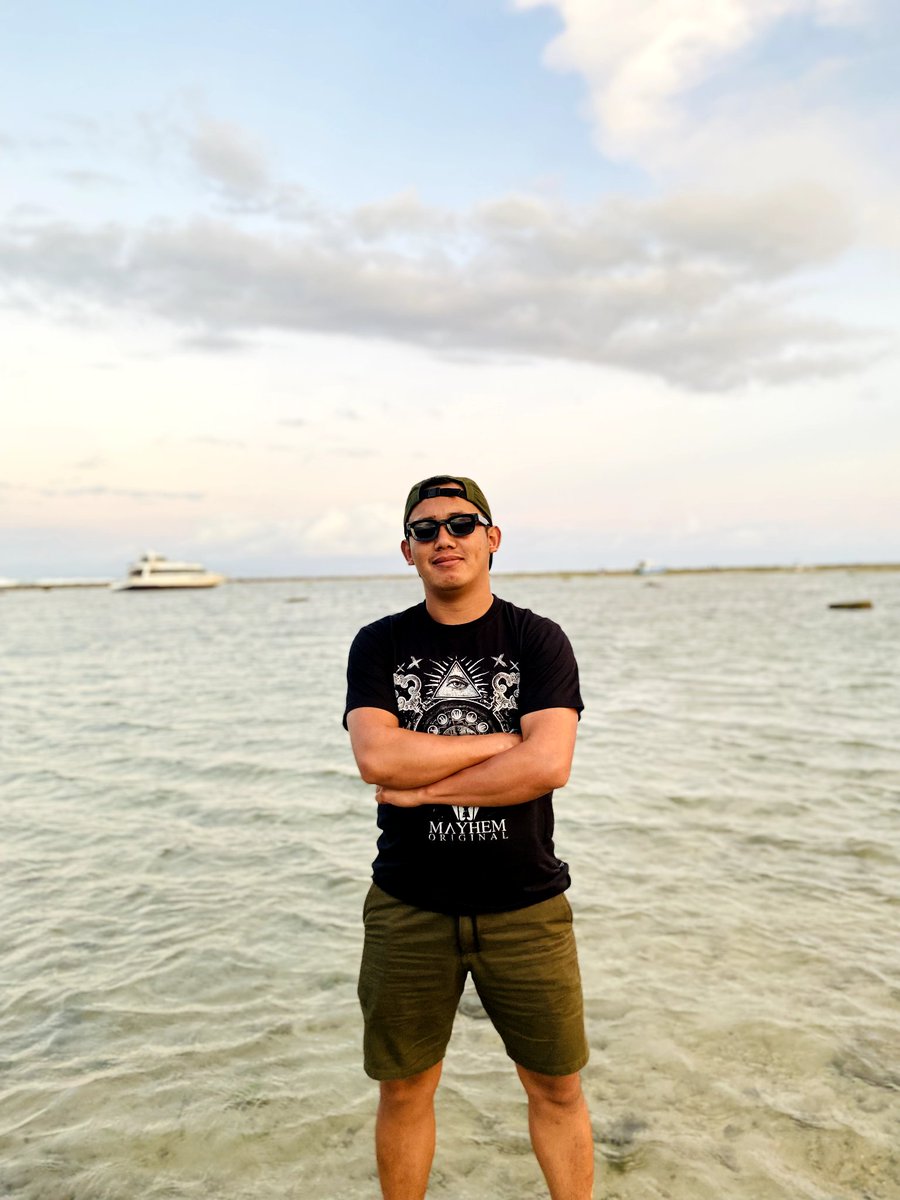 Yayok87's tweet photo. 😎 https://t.co/TALJ5YwuCw