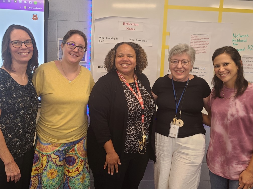 APECCenterCCSC's tweet photo. Good luck to all of our Fellows as they prepare to head to, or have already entered their classrooms for the school year! We can't wait to see what you accomplish this year! #teachereducation #firstdayofschool https://t.co/2tn4GIbXhP