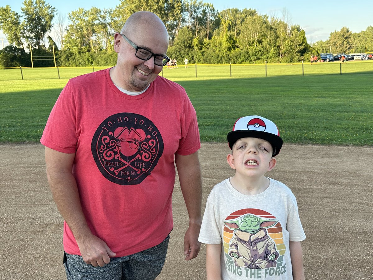 Challenger Baseball tweet media