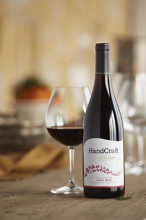 SophiaValintina's tweet photo. "Indulge in the velvety elegance of HandCraft Pinot Noir - a true masterpiece in every glass. 🍷✨ #HandCraftWines #PinotNoirPerfection" #RogerStone #thursdayvibe #soobin #WinterBear #ThirstyThursday #thursdaymorning #thursdayvibes https://t.co/jaAmMPJtcJ