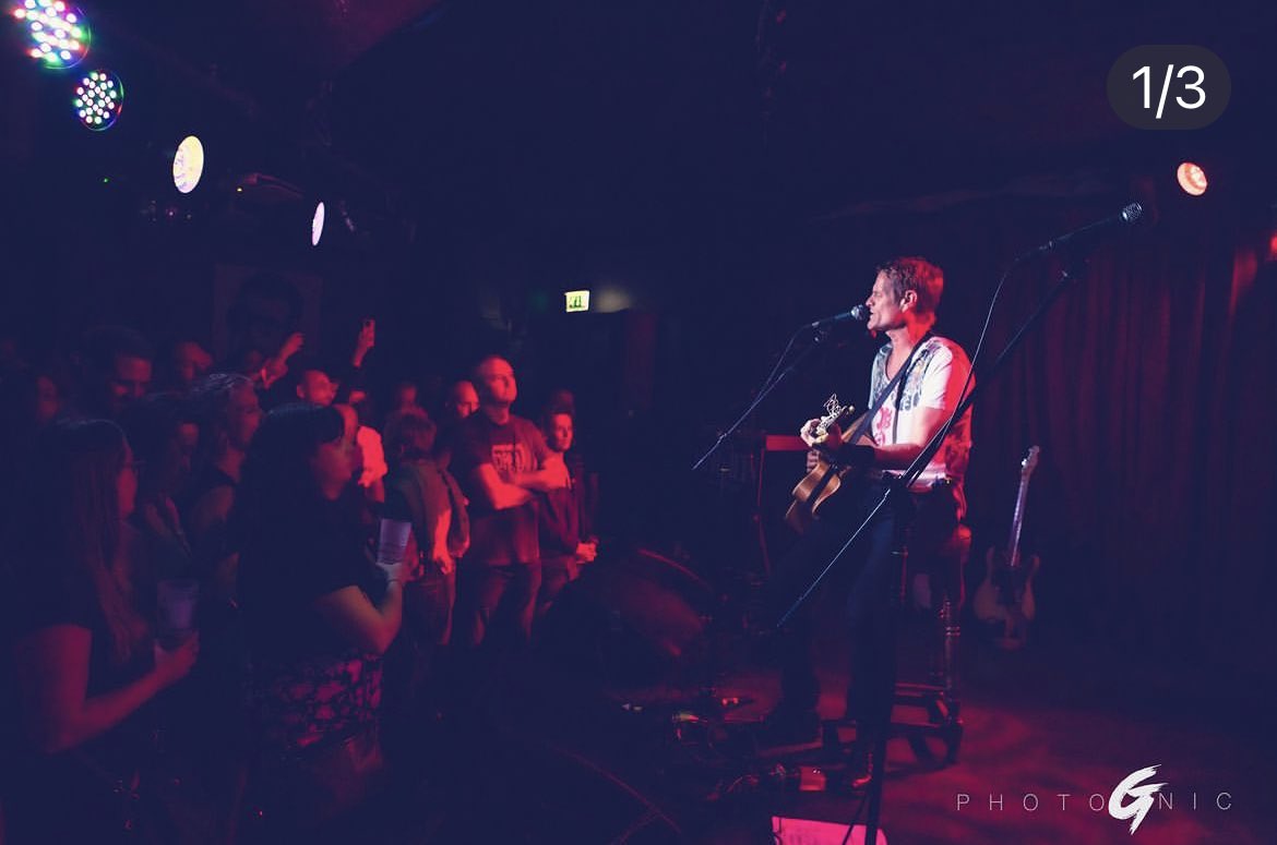 ArnoCarstens's tweet image. Great pics from my performance at @halfmoonputney in the UK by one of my favorite photographers, Gina Smith 

Thank you to everyone who was there.

#halfmoonputney #londonperformance #ArnoCarstens #photography