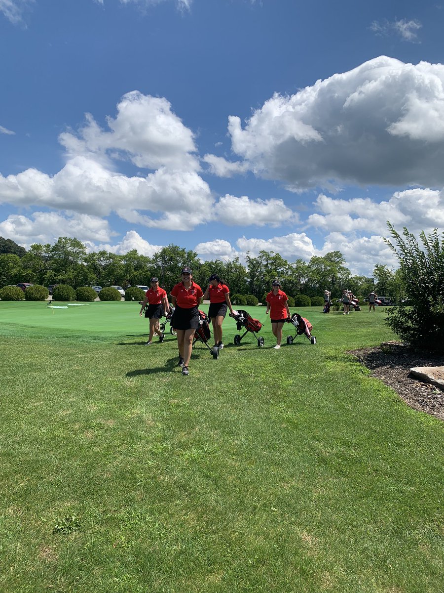 Beautiful day for a golf match! Girls heading to the tee for their 1st match! Good luck, Girls! #BePhenmenal