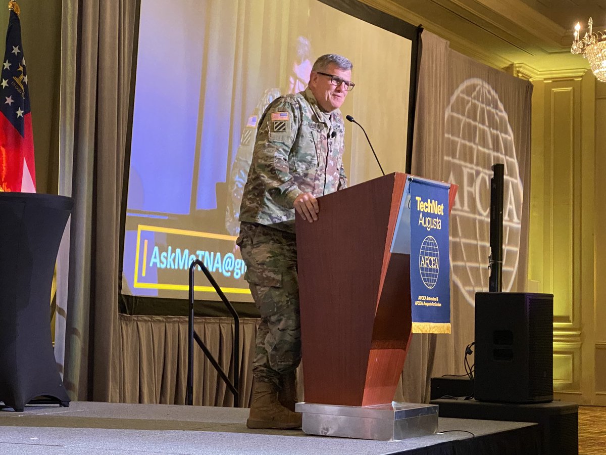 mn_atag's tweet photo. Artificial Intelligence will never replace ethical decision making and the art of Command. It can and will aid decision making for Commanders. GEN James E. "Jim" Rainey, Commanding General, United States Army Futures Command https://t.co/kmI2Zi0PFj