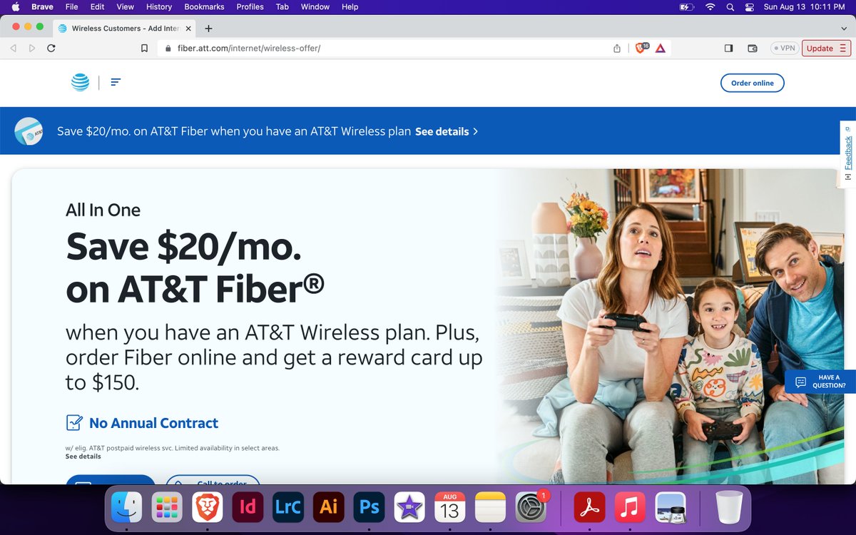 MerBrumwell's tweet photo. Spotted for AT&amp;T 😃🎮📷🎬💙🤍 https://t.co/rJQIwhxVoq