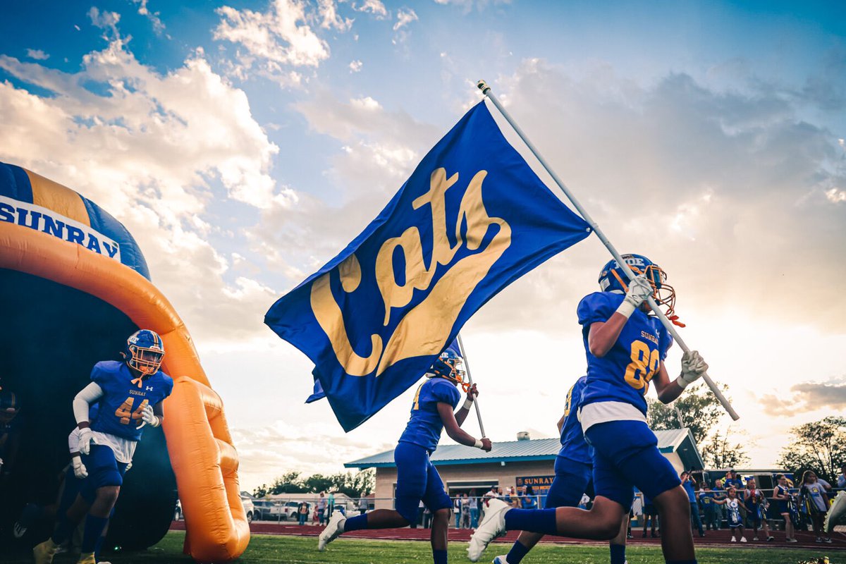 Here’s the district 🏈 projections for Class 2A DI-DII involving the Texas Panhandle. See how <a href="/KaleSteed/">Kale Steed</a> has it playing out #txhsfb 📸 <a href="/lildaverickson/">David Erickson Photos</a> presspass.news/2023-class-2a-…