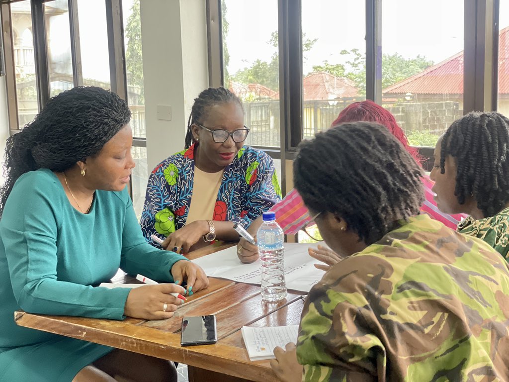 GbaoMariama's tweet photo. @UNWOMEN_SL supporting @MOGCA establish #GenderUnit in accordance to the #GEWE Act 2022. 3-days workshop for Government Ministries #Gender-sensitive strategic planning and @mainstreaming gender. With support from @UN partnership and @IrishAid. @SetchemeJ @baindumass @oaaigbe https://t.co/ToBel93Jom