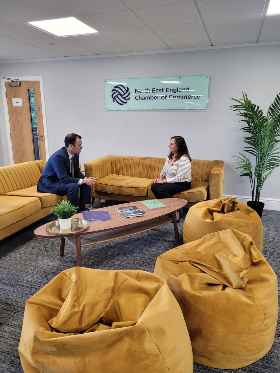 An exciting evening in the office today! @itvtynetees interviewed our Assistant Director of Policy @NEEChamberRache to discuss levelling up, the latest employment figures and skills needs in the North East. Catch us on the evening news at 6pm next Tuesday!📺 @TomSheldrickITV