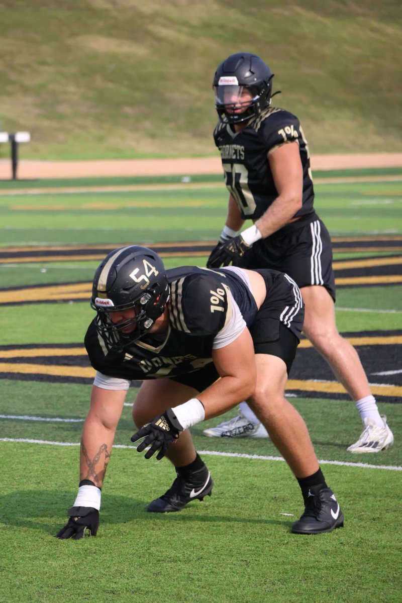 ESU Hornet Football tweet media