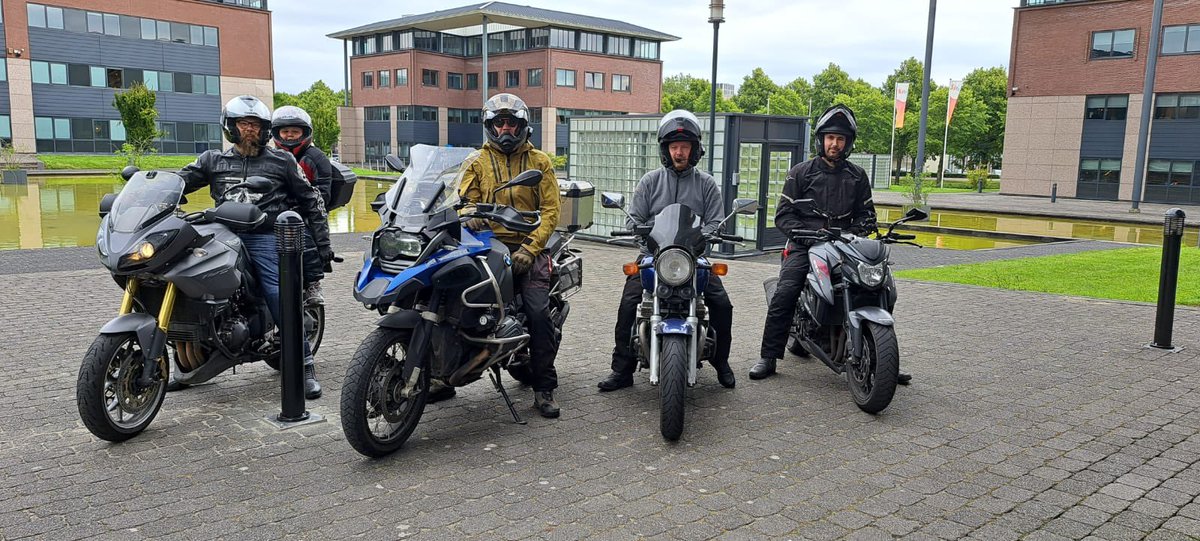 tjwi's tweet photo. The Spotler MC has used the sunshine hours well today with the “Sunshine Hours Ride”! Thanks @Spotler_NL https://t.co/pq7cSIQYKC