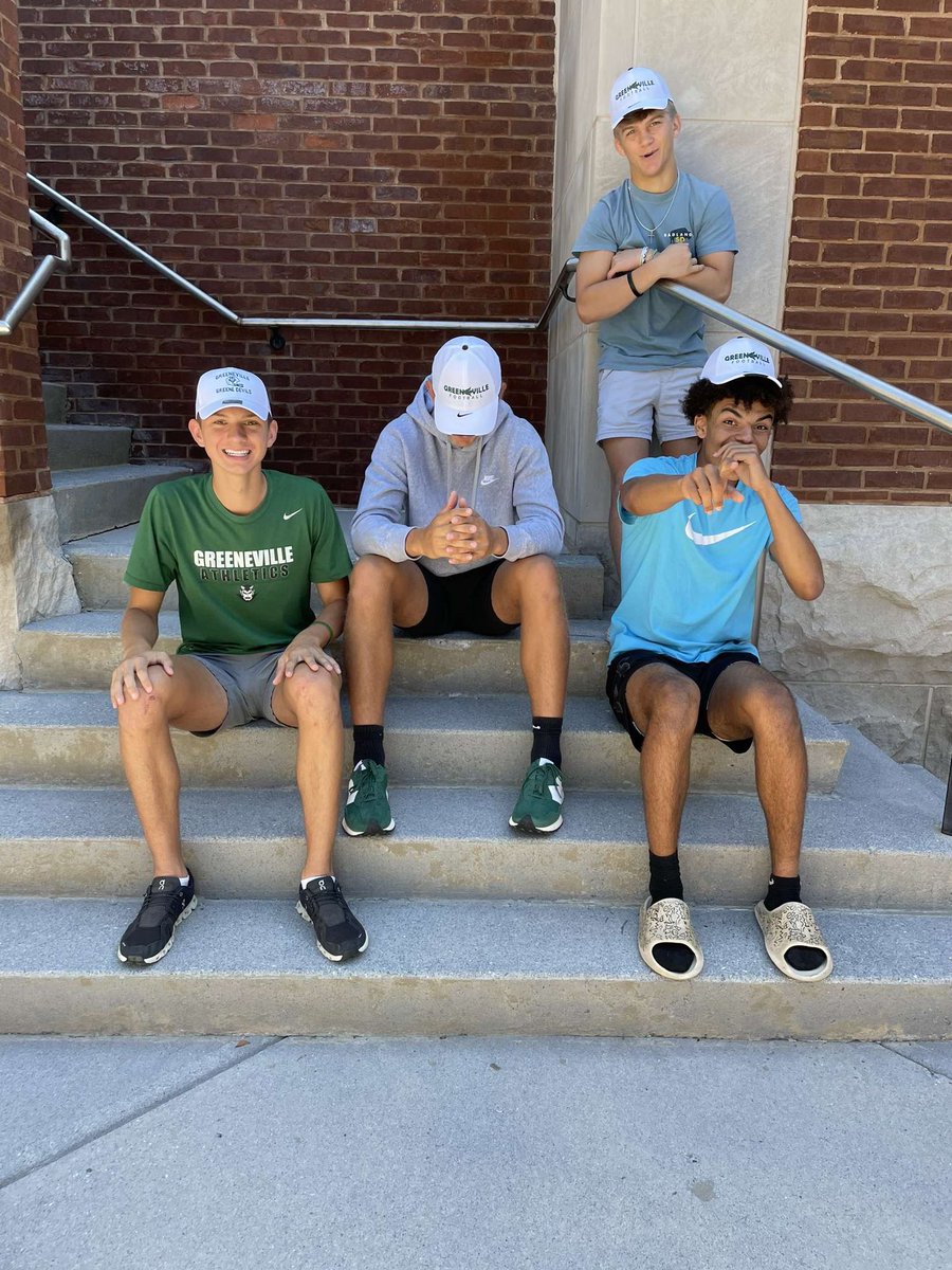 GreeneDevilsDen's tweet photo. -SWIPEEEEE๐๐
-CHECK OUT OUR NEW HAT!!!!
-white nike greeneville football hat ๐
- $25!!!!!
#modelsnotincluded https://t.co/QuGHVnNPWl