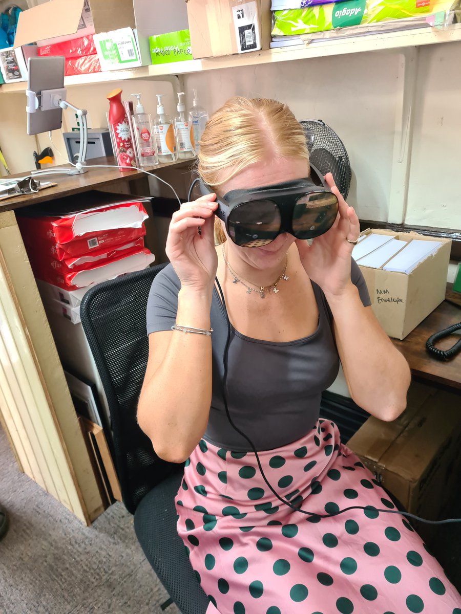 Bob Stone tweet media