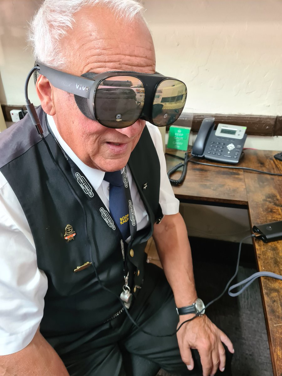 Bob Stone tweet media