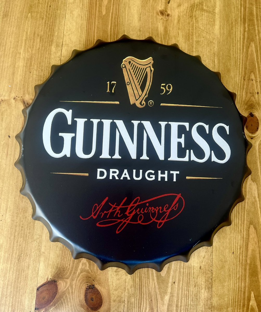 PintsO_Guinness's tweet photo. 🚨 GIVEAWAY 🚨

Win a Guinness Sign!🍺

1.  RT this post🗣️
2. Follow us📥
3. Like this Tweet👍

Winner selected at random next Friday!⏰

Good luck 🤞 🍀

#guinness #ireland #giveaway #stout https://t.co/4peXTBS4GQ