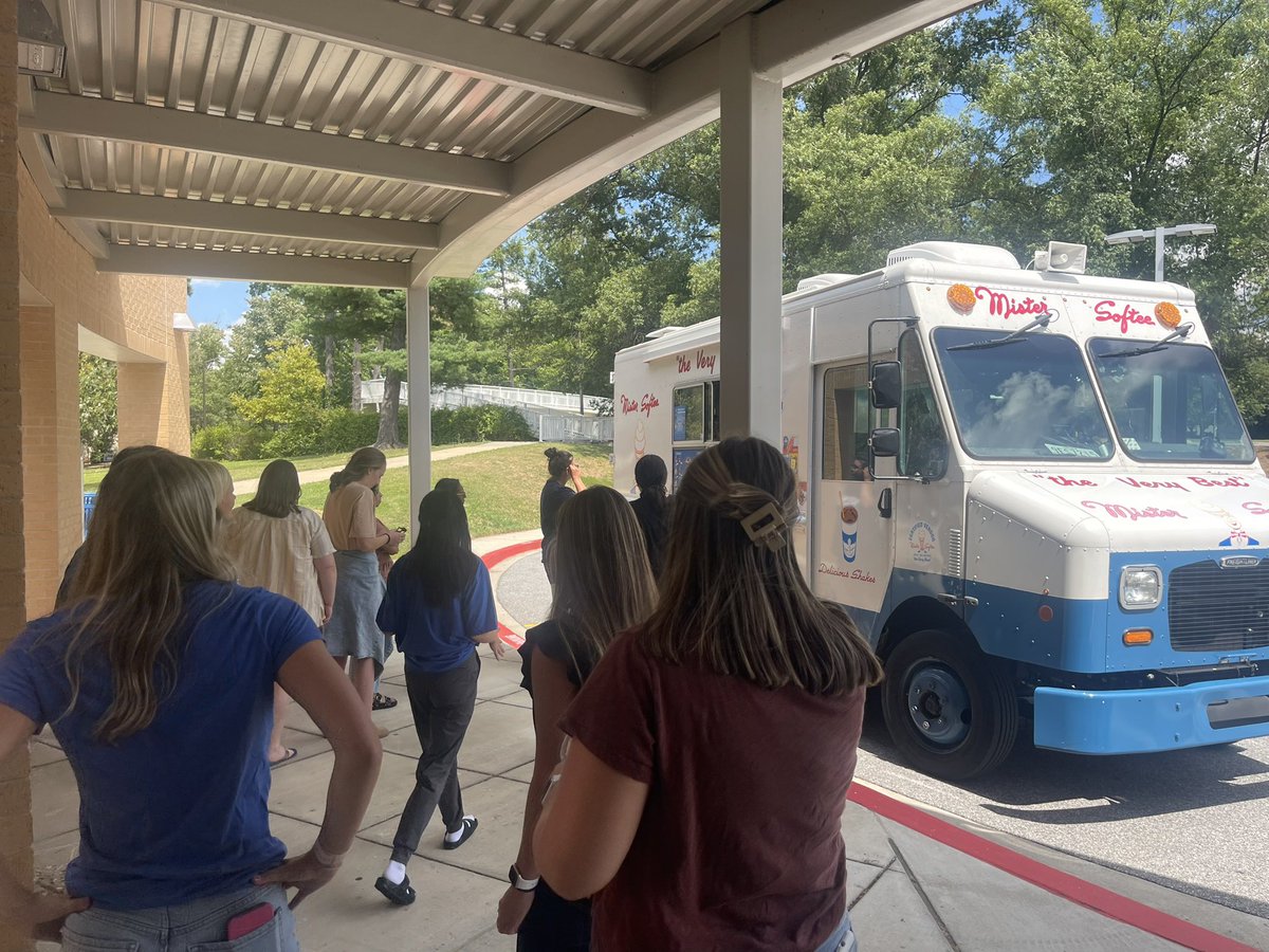 Courtney Madden tweet media