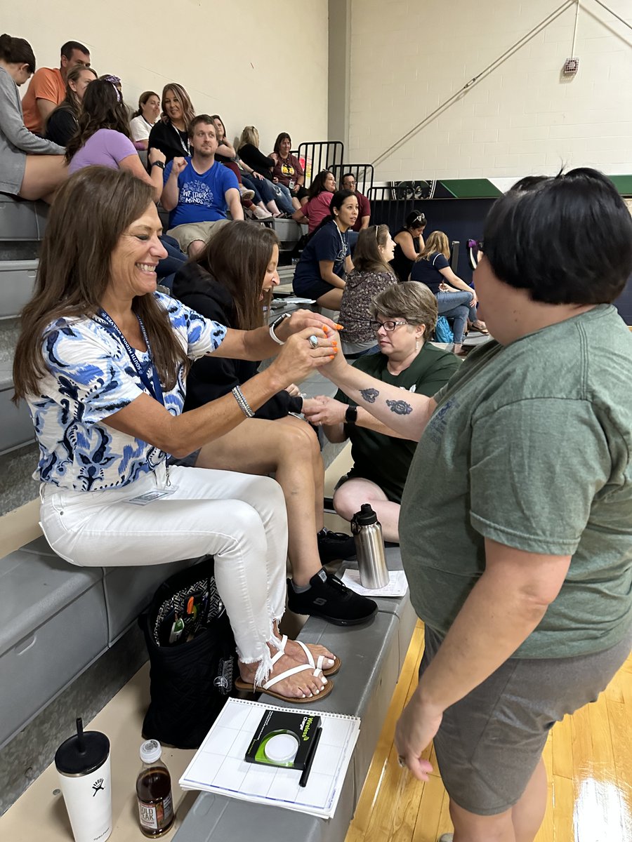 ABuhr_WSMS's tweet image. It&apos;s a great day to be a Wolf! Our staff is having fun, learning and growing our understanding of best practices to best support our students. We can&apos;t wait to have them join the fun on MONDAY! #WeAreWentzville #IceCreamTruck #WSMSWolves
