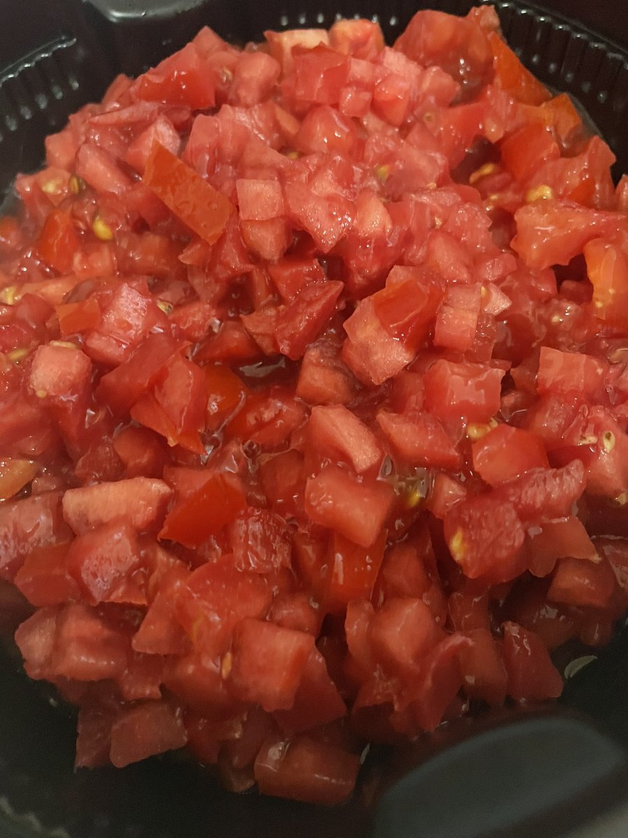 LifeinHDee's tweet photo. Homemade salsa
π
πΏ π§ πΆοΈ π π
#DeeEats #farmersmarket #supportlocal #salsa #homemade #flavor #Deelicious https://t.co/30MmRZdigc