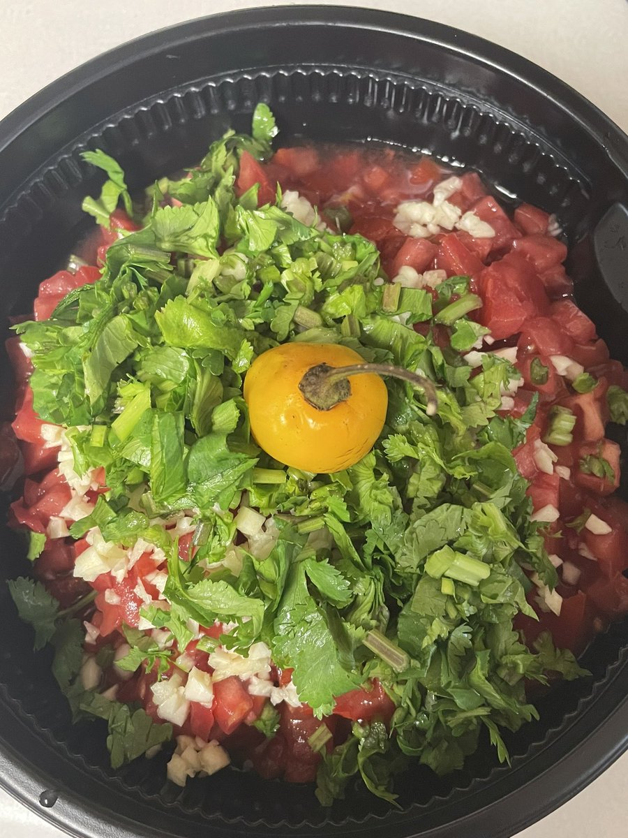 LifeinHDee's tweet photo. Homemade salsa
π
πΏ π§ πΆοΈ π π
#DeeEats #farmersmarket #supportlocal #salsa #homemade #flavor #Deelicious https://t.co/30MmRZdigc