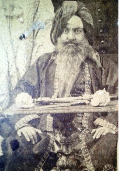RanadebBhattac2's tweet photo. Sardar Thakur Singh Sandhanvalia passed away on 18th August 1887. He was one of the founding members of Singh Sabha and a scion of the Sandhanvalia family. He was instrumental in bringing Maharaja Duleep Singh back to the folds of Sikhi. When Sandhanvalia was staying in ..(contd) https://t.co/2qVJD4nJ90