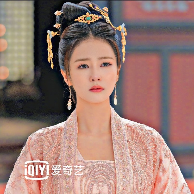 Happy 2nd anniversary cui shiyi💗
#白鹿 #BaiLu #OneAndOnly