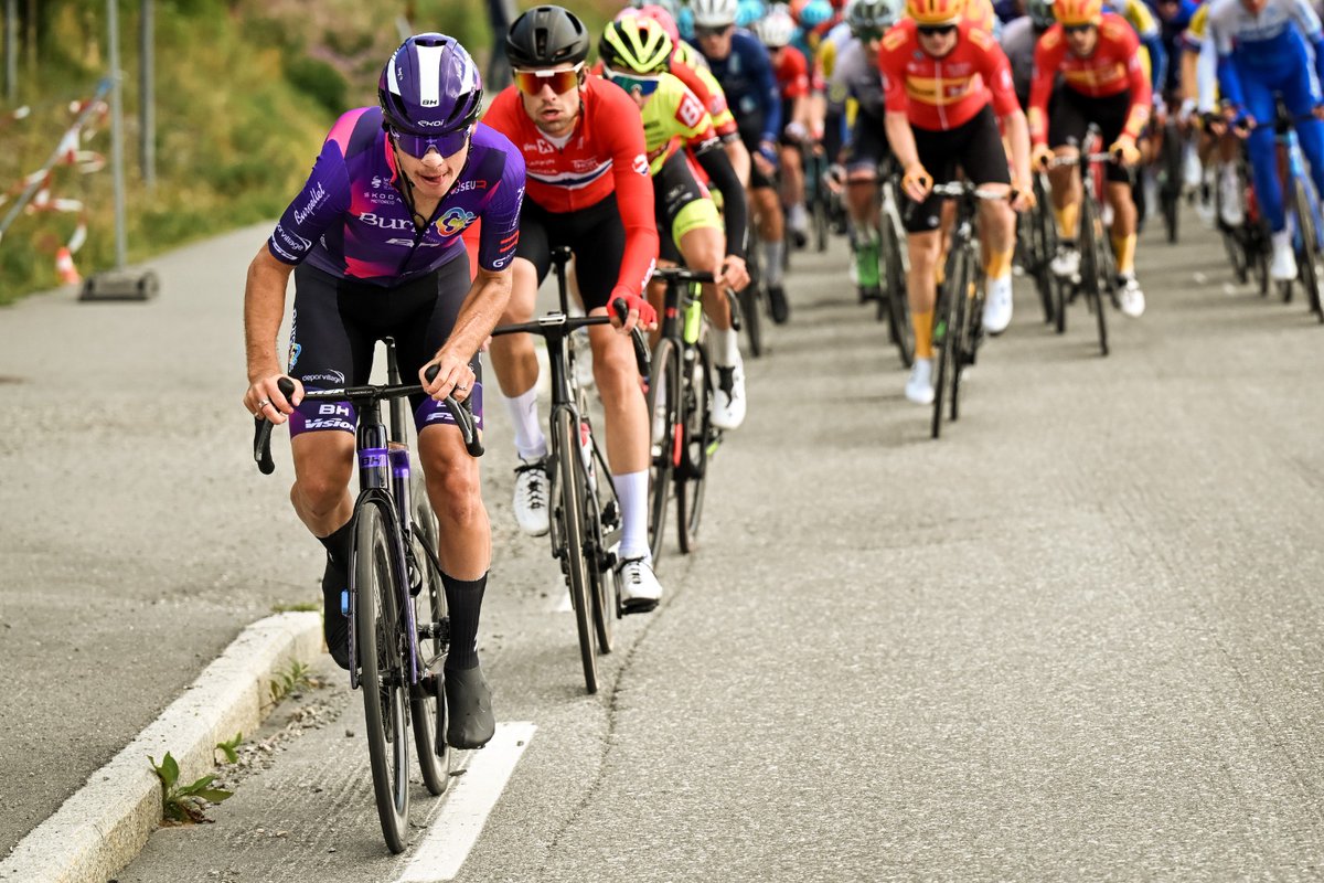 BurgosBH's tweet photo. 📋 Comenzamos la #ArcticRace 🇳🇴 con buenas sensaciones gracias al quinto puesto de @Chava_92

🗣️ "Es un buen resultado, pero tenía piernas para haber peleado por más. Me da confianza de cara a las siguientes etapas"

📲 https://t.co/5LE1VwE6pz

📷 @SprintCycling / @ArcticRaceofN https://t.co/6Ri8Ui7fUU