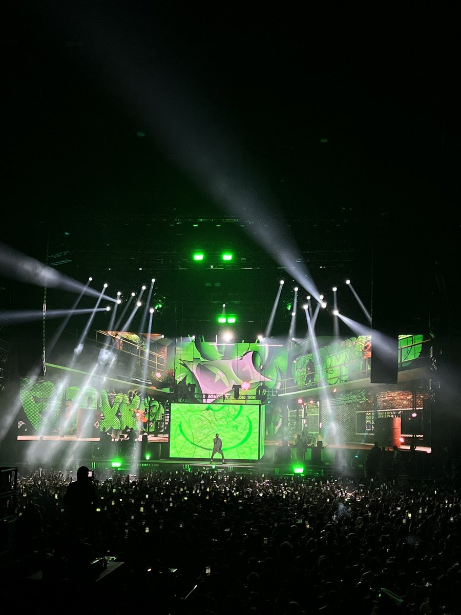 brenda_naomi_'s tweet photo. 💚💚cómo se supera la terapia de ayer???💚💚💚@ferxxo4
#feidcdmx #ferxxo #nitrojam https://t.co/zPKvzL6Xnz