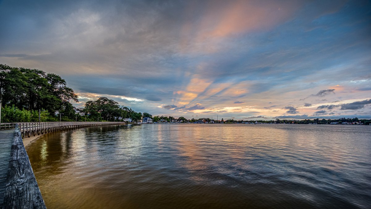 PDantPhoto's tweet image. Last night in Toms River, NJ :)