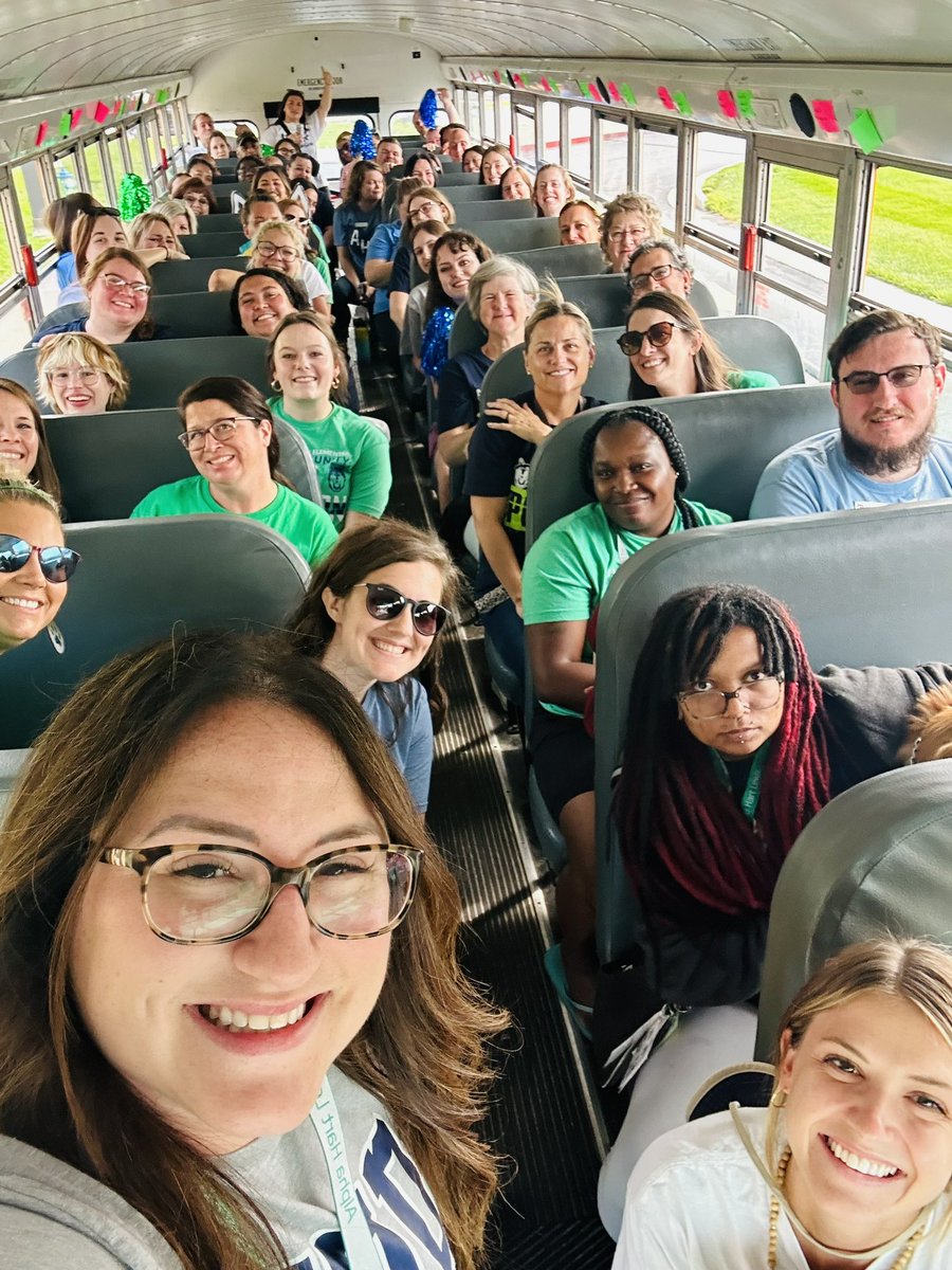 A_MinearAHL's tweet photo. I couldn’t imagine a better way to kick the day off than with all these awesome #TrustyHuskies. Big or small, they are #CPSbest! https://t.co/cHbRXHgxLT