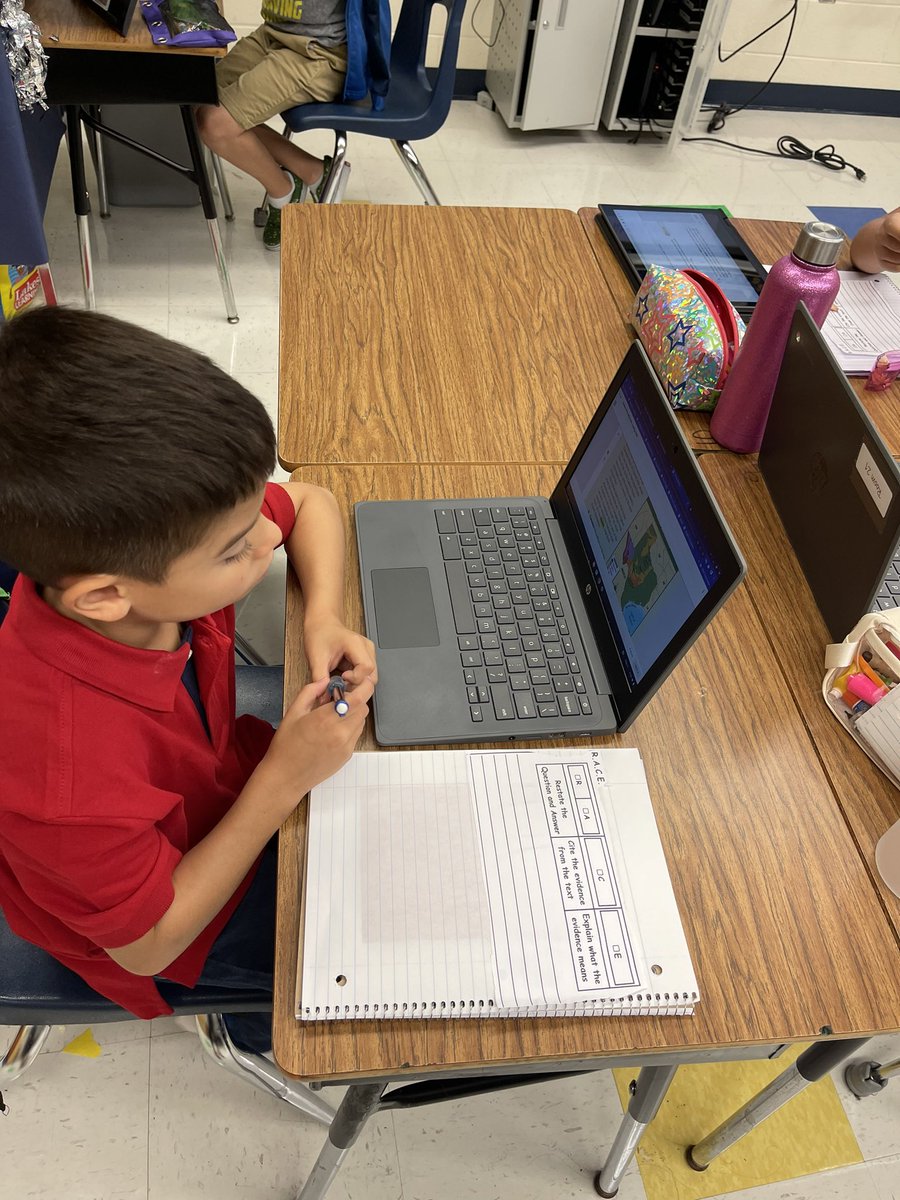 KelsieMorris12's tweet photo. All the positive vibes and best practices in action at @club_estates today! #CCISDPride #CCISDStrongerTogether 💙🐻💛 https://t.co/RzipRxGwGc