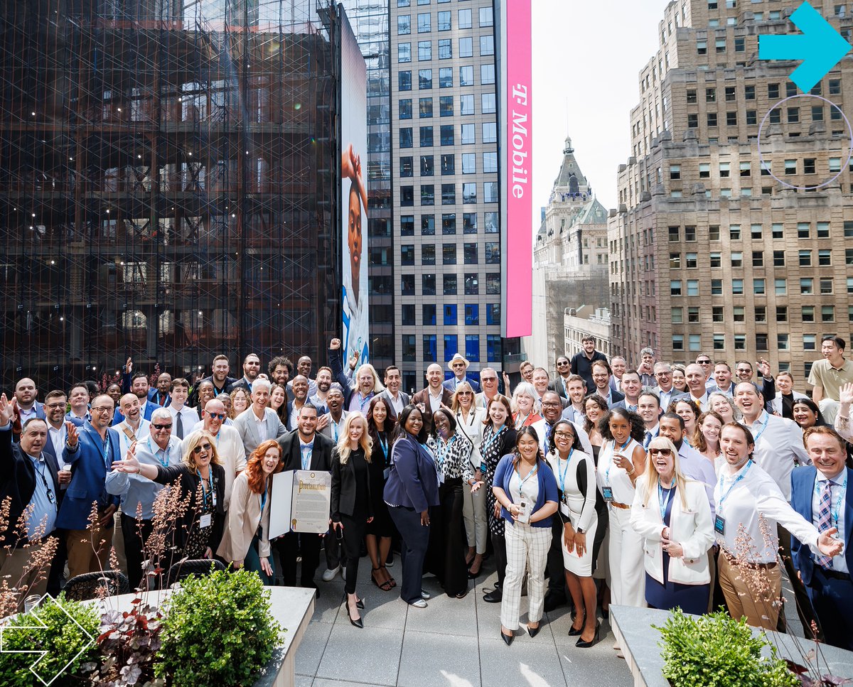DocGoCares's tweet photo. A satisfied team delivers better care. Discover exciting career opportunities in a growing healthcare company with a passion for patient care and innovation. Join the team and make the impossible possible. Apply TODAY! https://t.co/Hj8kjcWu4C
#GoDocGo #healthcarejobs #wearehiring https://t.co/aD7NkxJJPv