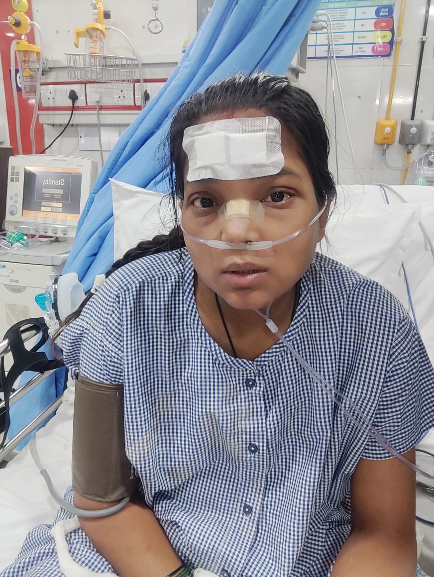 RequestsBlood's tweet image. कानपुर में दामिनी जी की हालत बहुत गंभीर है। वह एक गंभीर बीमारी से लड़ रही हैं। उन्हें तत्काल दो यूनिट ए पॉजिटिव ब्लड की जरूरत है। कानपुर के साथी मदद करें। पोस्ट को इग्नोर ना करें और ज्यादा से ज्यादा शेयर करें । पति-884086611
#BloodMatters #bloodhelp #Kanpur #savealife @kanpur