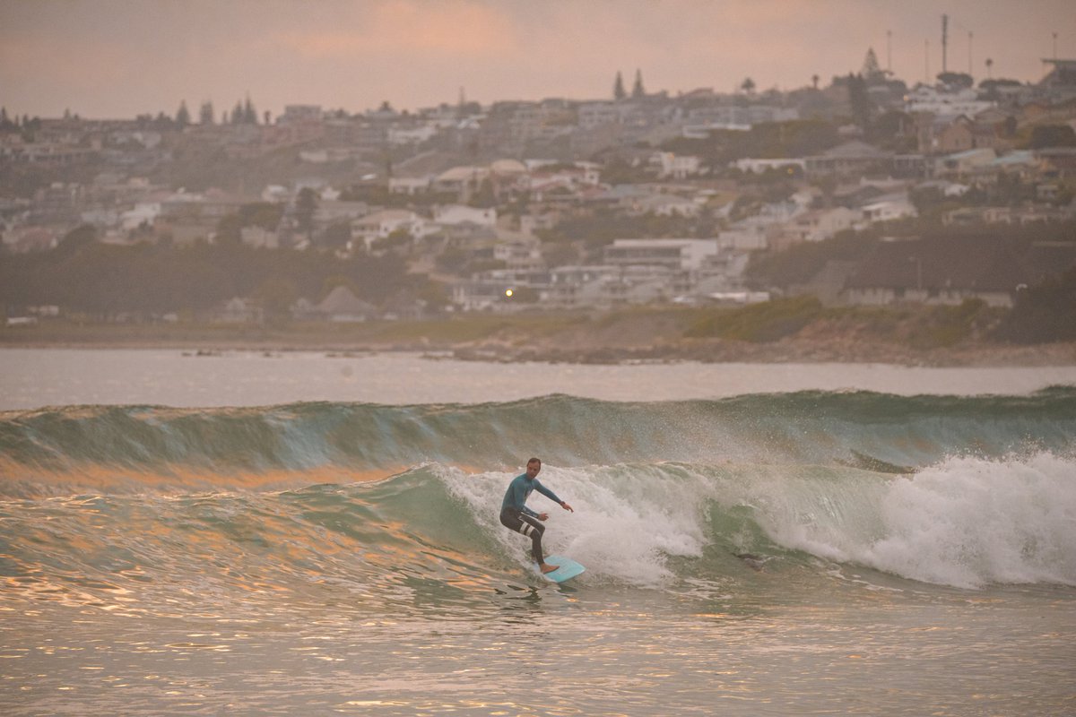UnravelSurf's tweet photo. #MosselBay:
striking HQ of #Bitcoin #surftrips along the #GardenRoute of #SouthAftica
home of @BitcoinEkasi and @the_surfer_kids https://t.co/AiXvj4B2n8