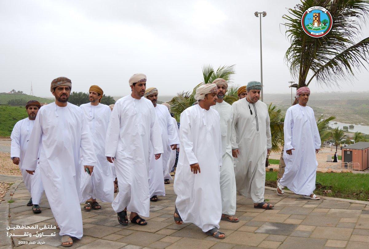 كما قام أصحاب السمو والمعالي والسعادة المحافظين بزيارة لبرج العسكر و ووادي دربات ضمن برنامج الملتقى.

#تعاون_وتقدم
#محافظة_ظفار