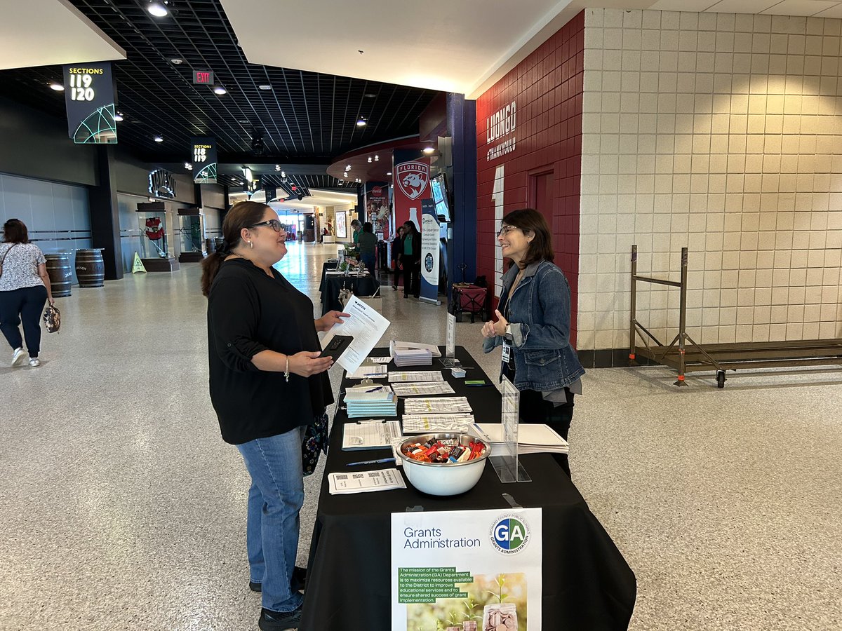 BCPS Grants Department (@bcps_grants) on Twitter photo Thank you <a href="/BCPSAppLearn/">BCPSAppliedLearning</a> for inviting us to this amazing event! It was great meeting and talking to teachers about grant opportunities for this new school year📚 #Every1Counts <a href="/BrowardSTEM/">Broward STEM</a> <a href="/browardschools/">Broward Schools</a> Thank you <a href="/BCPSAppLearn/">BCPSAppliedLearning</a> for inviting us to this amazing event! It was great meeting and talking to teachers about grant opportunities for this new school year📚 #Every1Counts <a href="/BrowardSTEM/">Broward STEM</a> <a href="/browardschools/">Broward Schools</a>