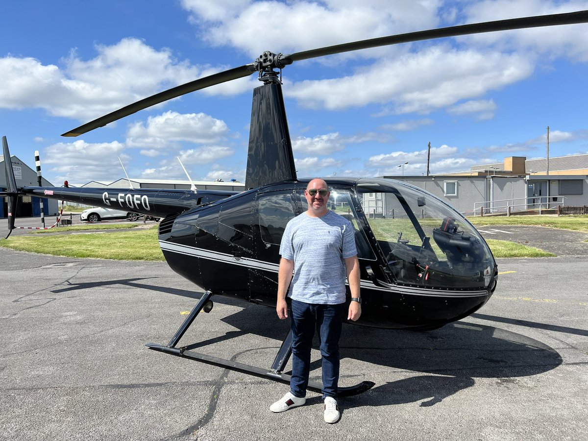 arcusheli's tweet photo. Well done Matt on his Solo Land Away today! 
.
#robinson #r44 #helicopter #solo #student #crosscountry #nottingham #pplh #blueskies #avgeek #aviation https://t.co/zqScGV3JnT