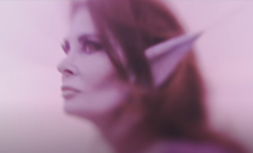 __giano's tweet photo. #FF fabulous @janebadler and don't miss her in the great video "Room Service" by @_September87_ !
https://t.co/PPkOlz0mTk https://t.co/CqER8lYNrU
