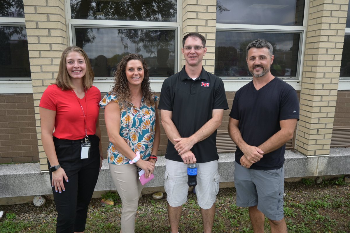 north_hills's tweet photo. We are so happy to have our teachers and staff back, and can't wait to welcome back our students on Wednesday! 🥳 #backtoschool #backtoschool2023 #nhproud #nhfirstday
ℹ️: https://t.co/EDWUMK1xLR https://t.co/6zIWbMqEVS