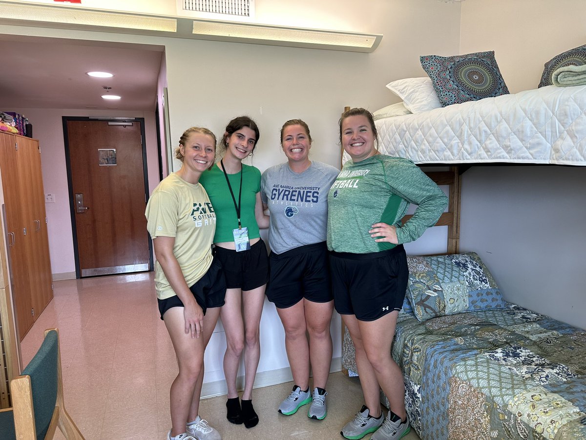 Ave Maria University Softball tweet media