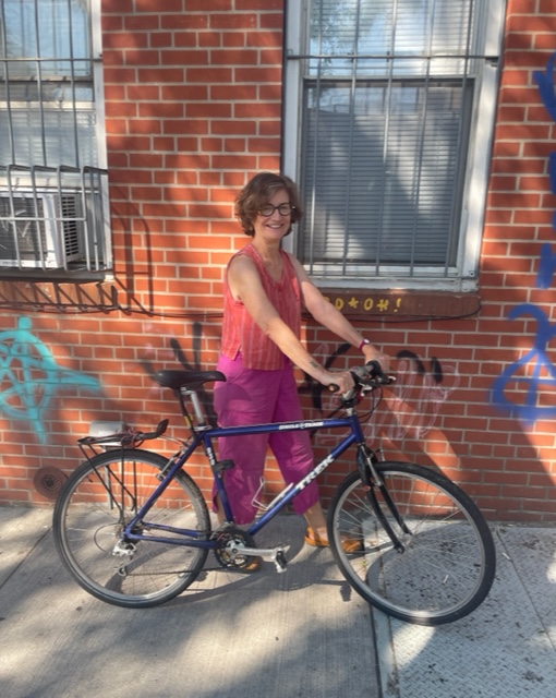 thischairrocks's tweet photo. My latest newsletter, about giving up my old bike and why.  A reader responded with a story of a doctor who tells his patient, “I’m sorry, I can’t make you any younger.” The patient responds, “I don’t want to get younger. I want you to help me get older."  https://t.co/ydWmrkubPL https://t.co/UtDr7TOaS1
