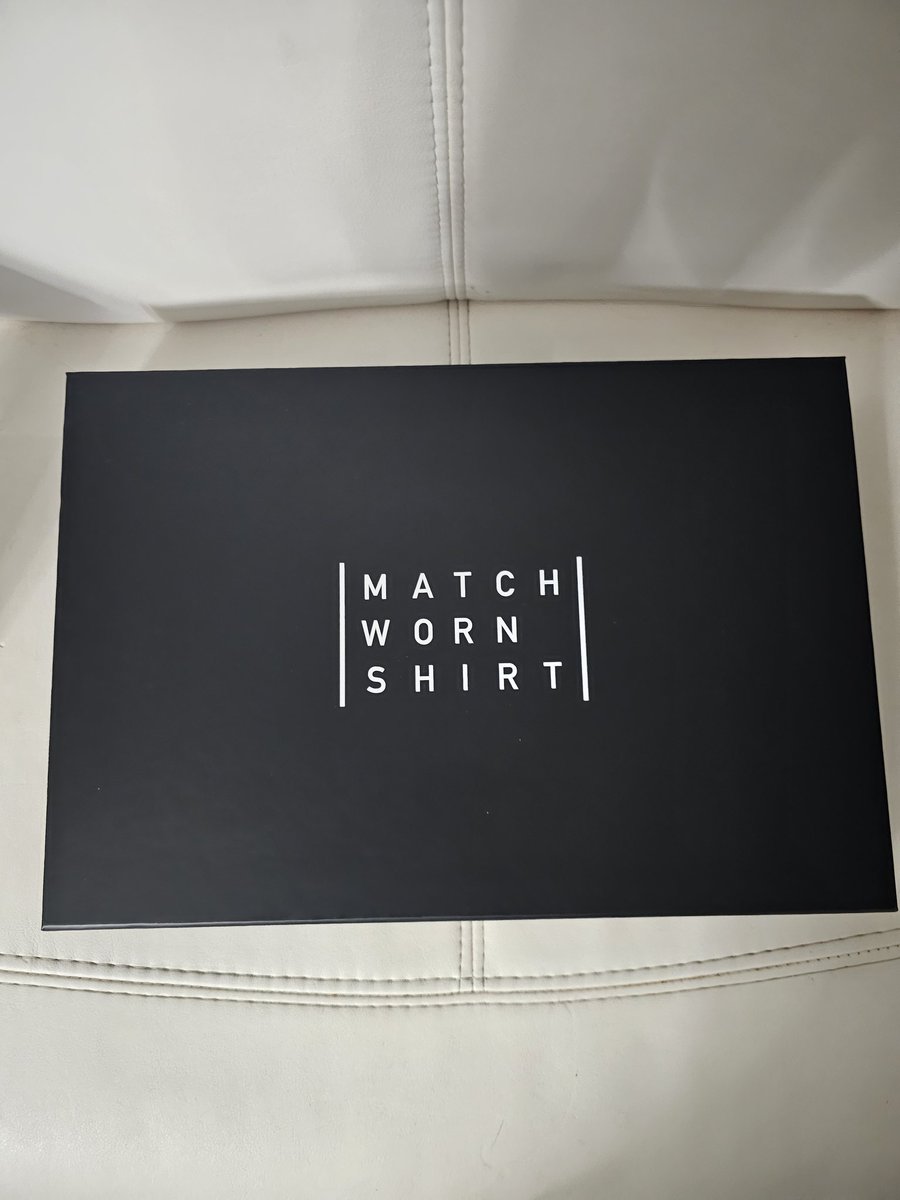JamieDyke7's tweet photo. Well happy with my new purchase from
@MatchWornShirt @Wolves
Will definitely be buying more to add to the collection. 🐺 ☺️ https://t.co/s9FBrrDGP2