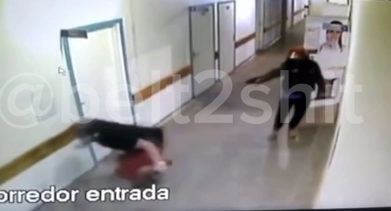 belt2shit's tweet photo. hit man chases man through hospital before shooting him (cctv footage with 2 different angles) https://t.co/ELfu6tU5iu