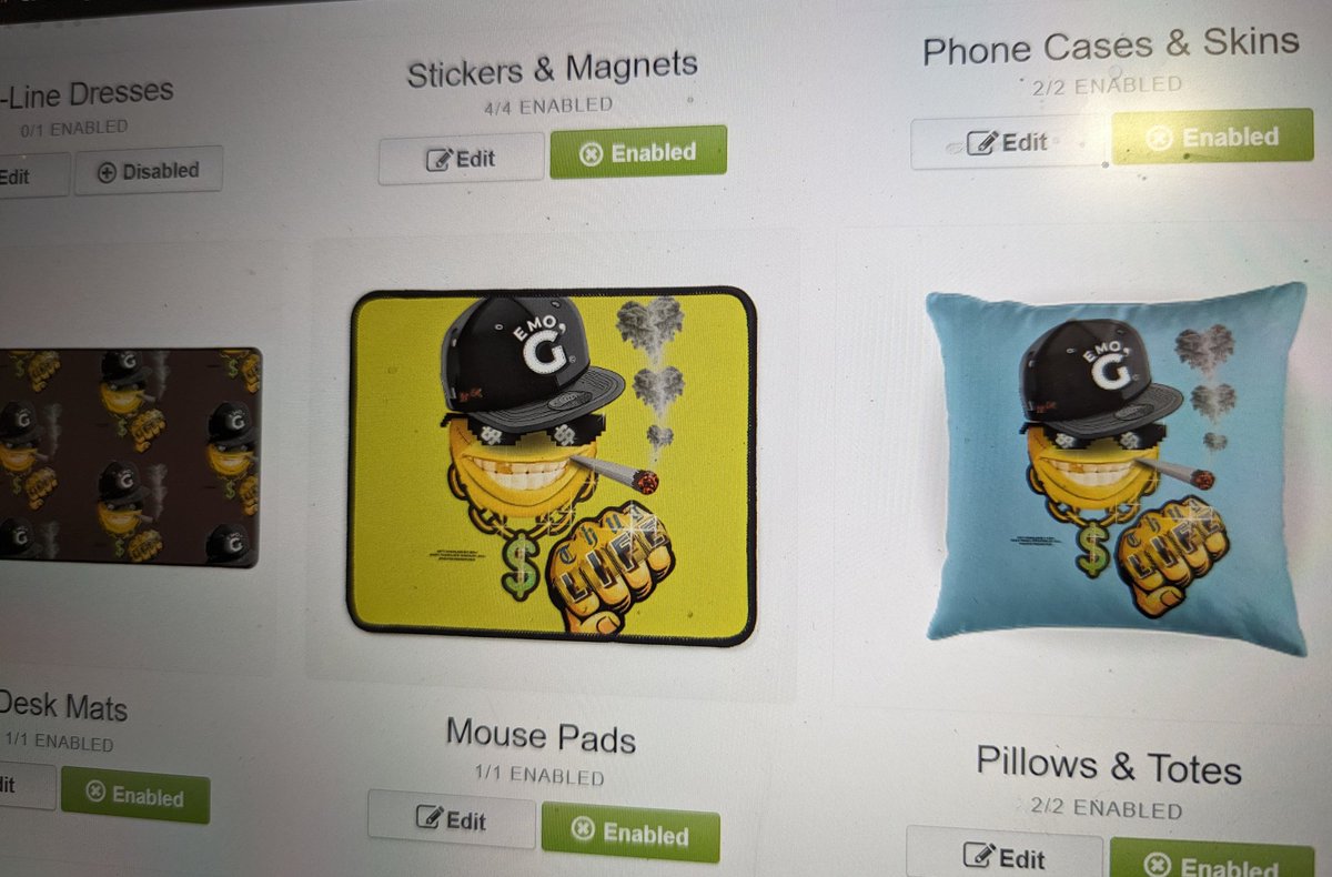NFTWorlds_By_Ed's tweet photo. Hey Yo it's me EmoG' !!
Still getting the Merchandise shop ready, Podcast later hopefully, if not tomorrow. I'll Hola @ ya when ready AwOOOHhhh! For now here's some pics. #NFT #NFTCommunity  #NFTs #nftmerchandise #crypto #altcoins #snoop #NFTartists  #shill #thug_life_coin #thug https://t.co/4sK0v38BV1