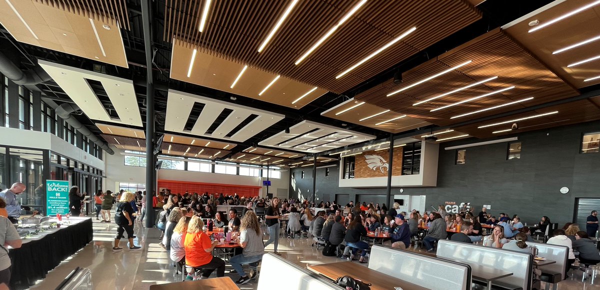 What a great day of celebrating our staff and public education! The day kicked-off with a Back to School breakfast followed by and all staff meeting. Thank you <a href="/HillsBank/">Hills Bank</a>  for sponsoring and participating in our Back to School Breakfast!