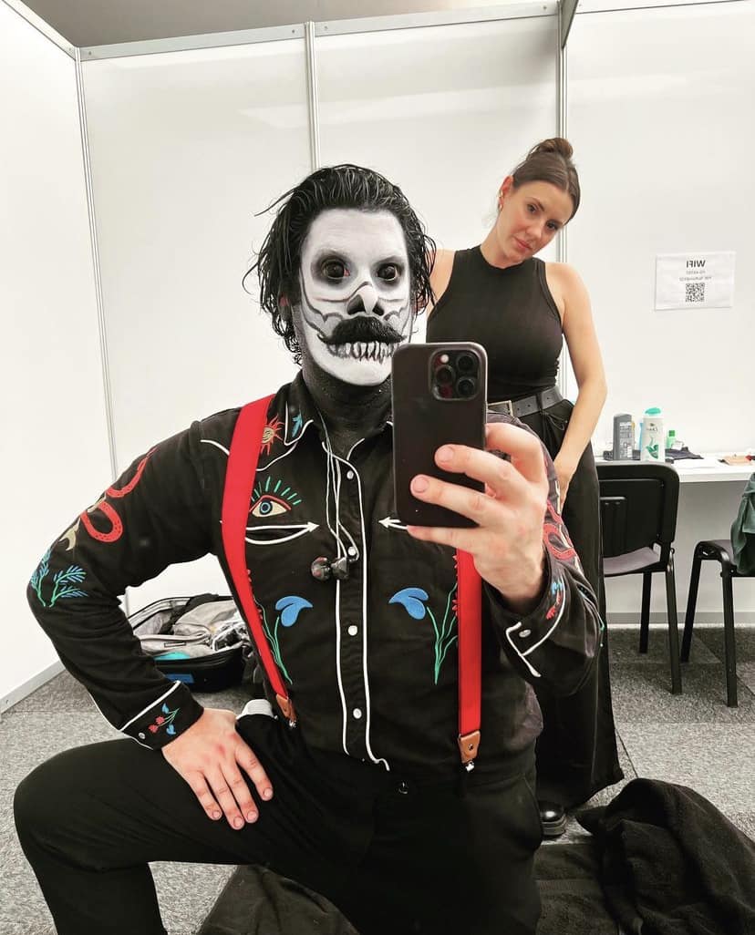 LimpForever's tweet photo. Alie Jo &amp; wes borland tour eupore 17.08.2023
#limpbizkitforever #limpbizkit2023 #wesborland #limpbizkit #limpbizkitfan
#aliejo https://t.co/VXoKNB0Gnt