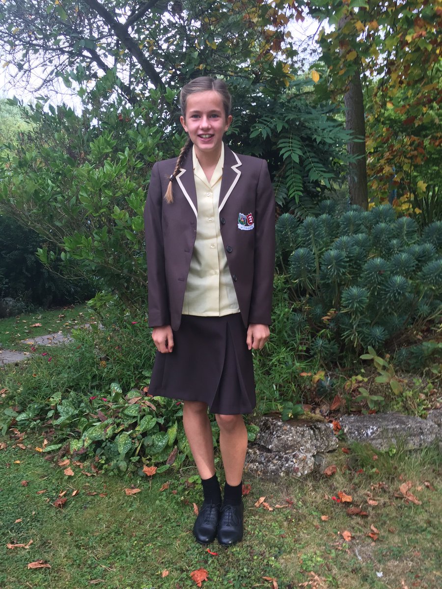 Julia Kay tweet media