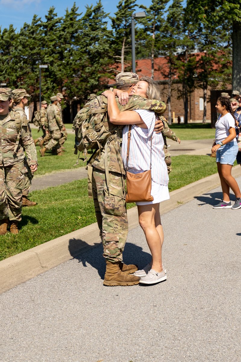 ArmyROTC's tweet image. A perfect 10 for the 10th Regiment #AdvancedCamp!  Cadets got some well-earned Family Time today! Tomorrow, the 10th AC will graduate #CST2023! Congratulations!!

📷 by Amy Turner and Jackson Huston, CST Public Affairs Office

@TRADOC | @CG_ArmyROTC | @AmandaAzubuike